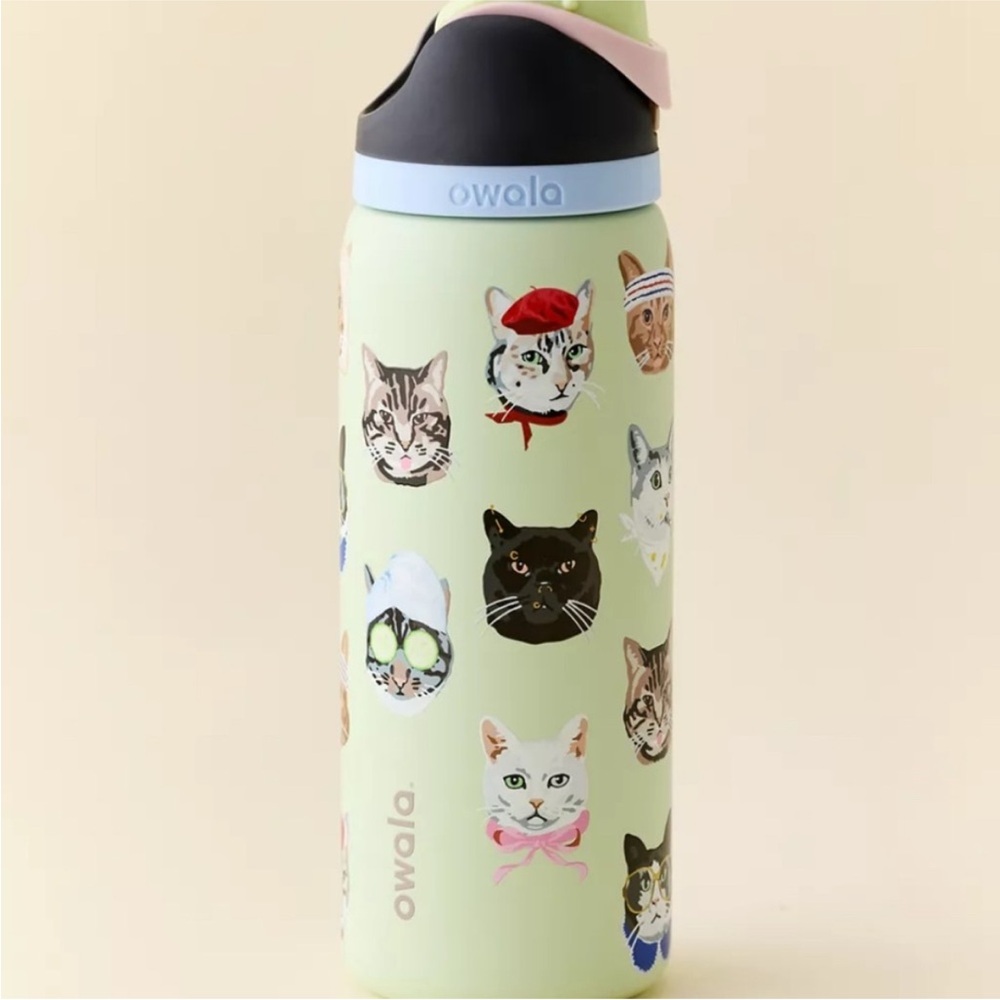 New Owala Green Cat Pattern Wallpaper